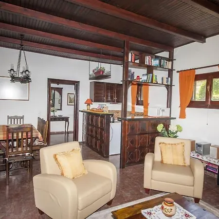 Marco - Comfortable - Acharavi / Korfu Case de vacanță *